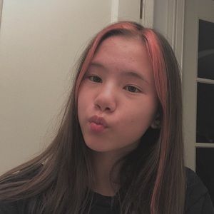 Meet your Posher, Elise